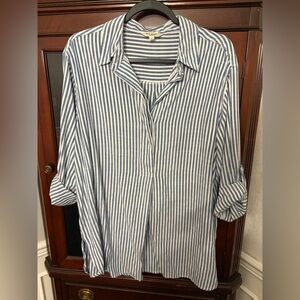 Max Studio London long sleeve half button down top